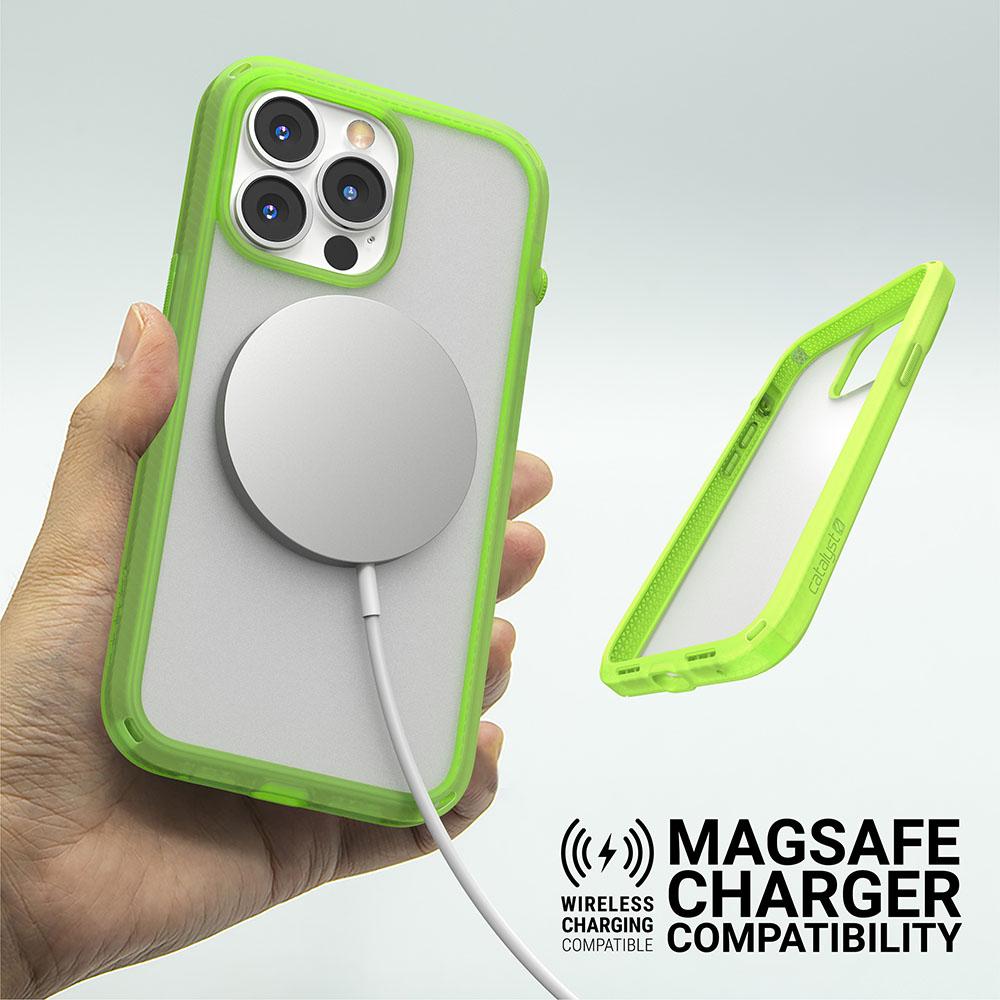 Catalyst® Influence for iPhone 13 Pro Max (Glow-In-The-Dark)