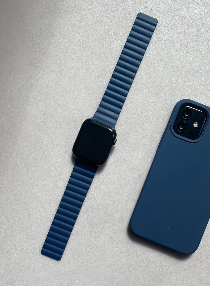 Decoded Silicone Traction Lite Strap Ultra Apple Watch 49/45/44/42mm (Matte Navy)