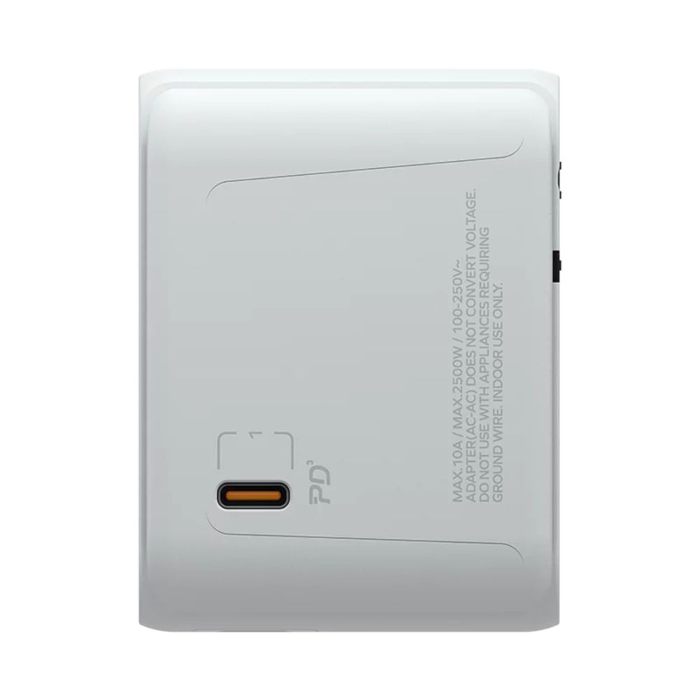 Momax 1-World PD35W 5 ports + AC Travel Adapter (White)