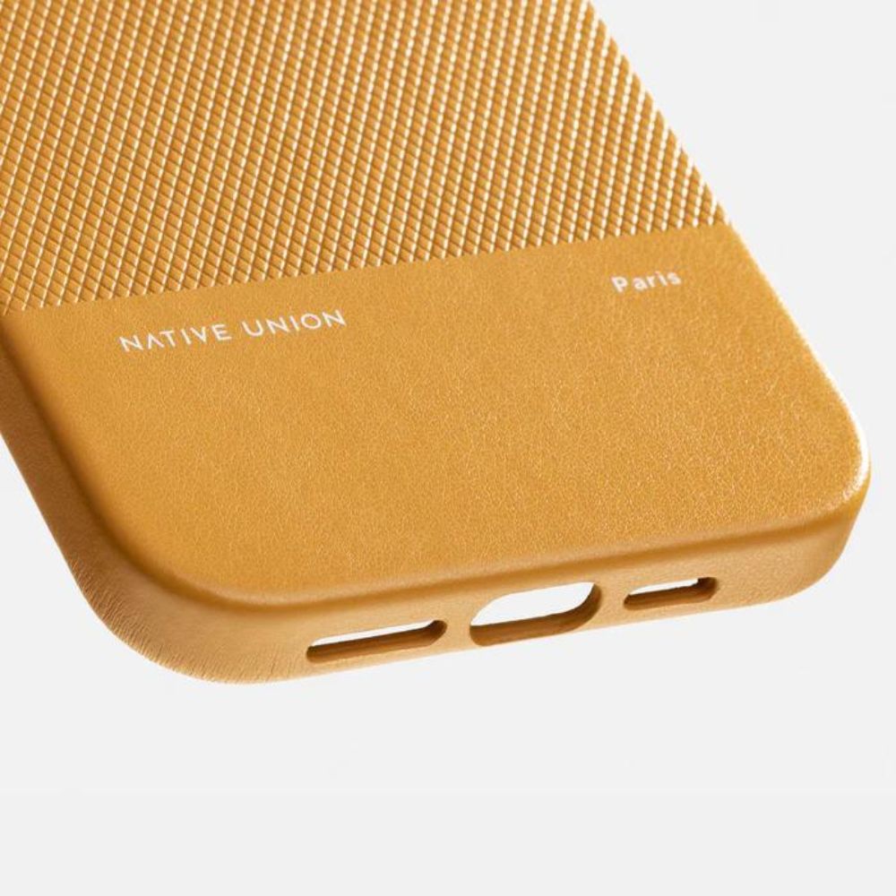 Native Union Classic MagSafe Case for iPhone 15 Pro Max (Kraft)