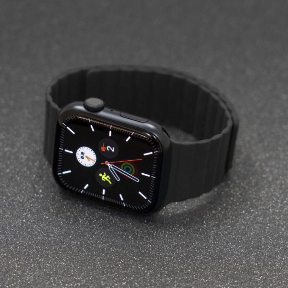 Torrii Saturn Silicone Magnetic Strap for Apple Watch 42/44/45/49mm (Black)
