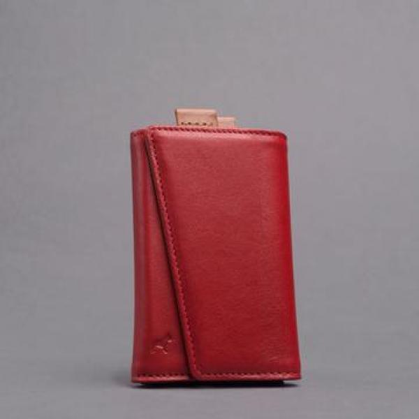 The Frenchie Co AirTag Ready Speed Wallet (Red)