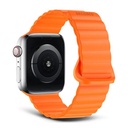 Decoded سوار سيليكون مغناطيسي Lite لـ AppleWatch 45/44/42mm (مشمشي)